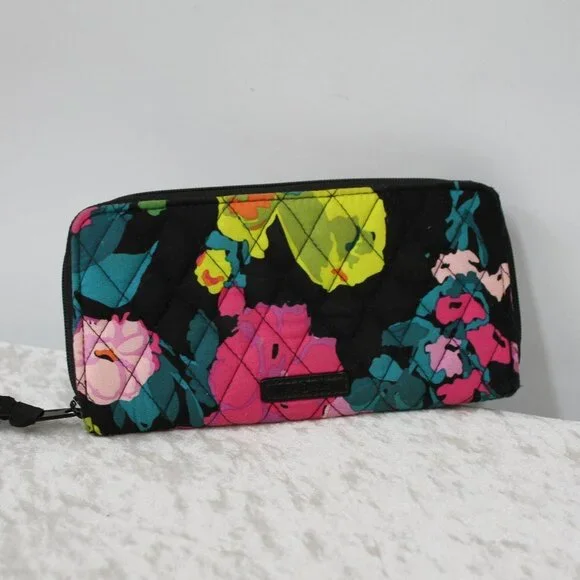 VERA BRADLEY Zip Around Floral Wallet - Picture 2 of 8